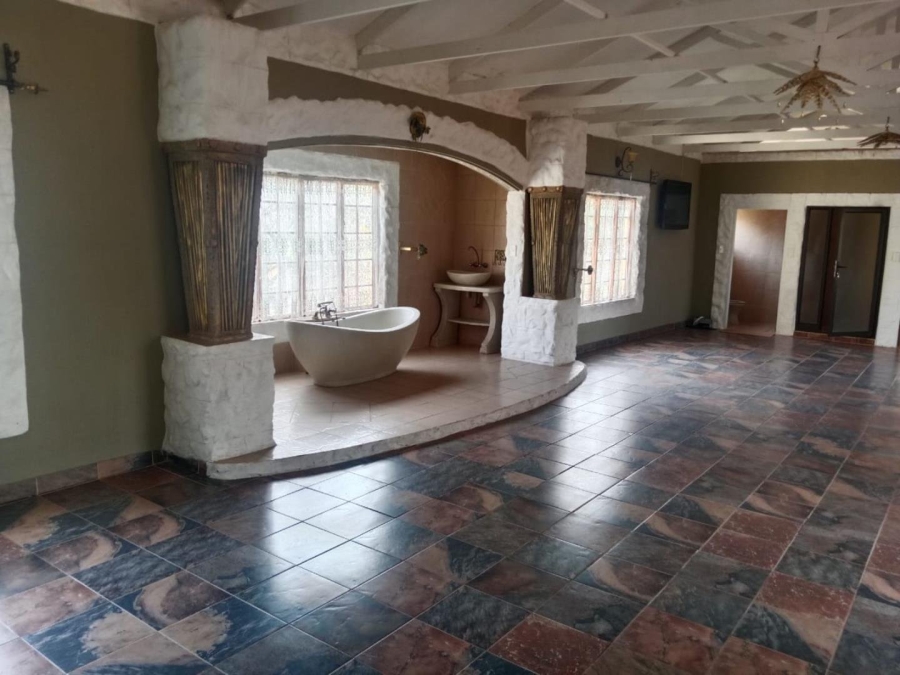 Commercial Property for Sale in De Wildt North West